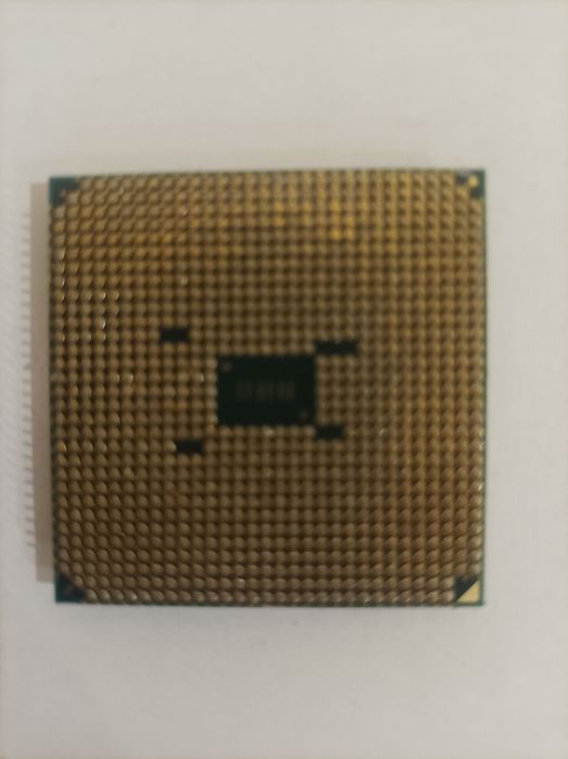 Продам процессор AMD Athlon X4 740