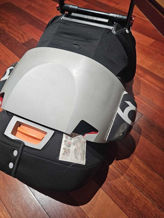 Cadeira de bébe Cybex Em Bom Estado e Funcional