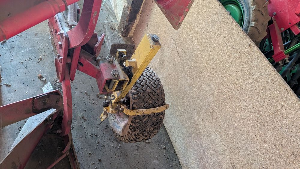 Pług Pottinger servo 25 4 skiby