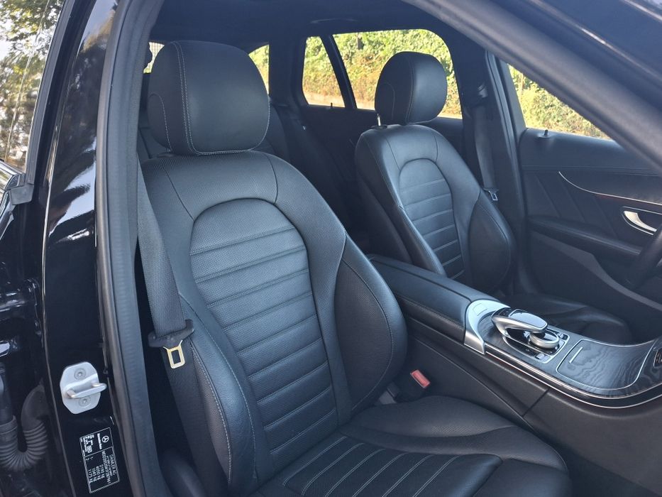 Mercedes-Benz C220 D AMG 7G