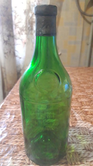 Бутылка из-под Martell Франция