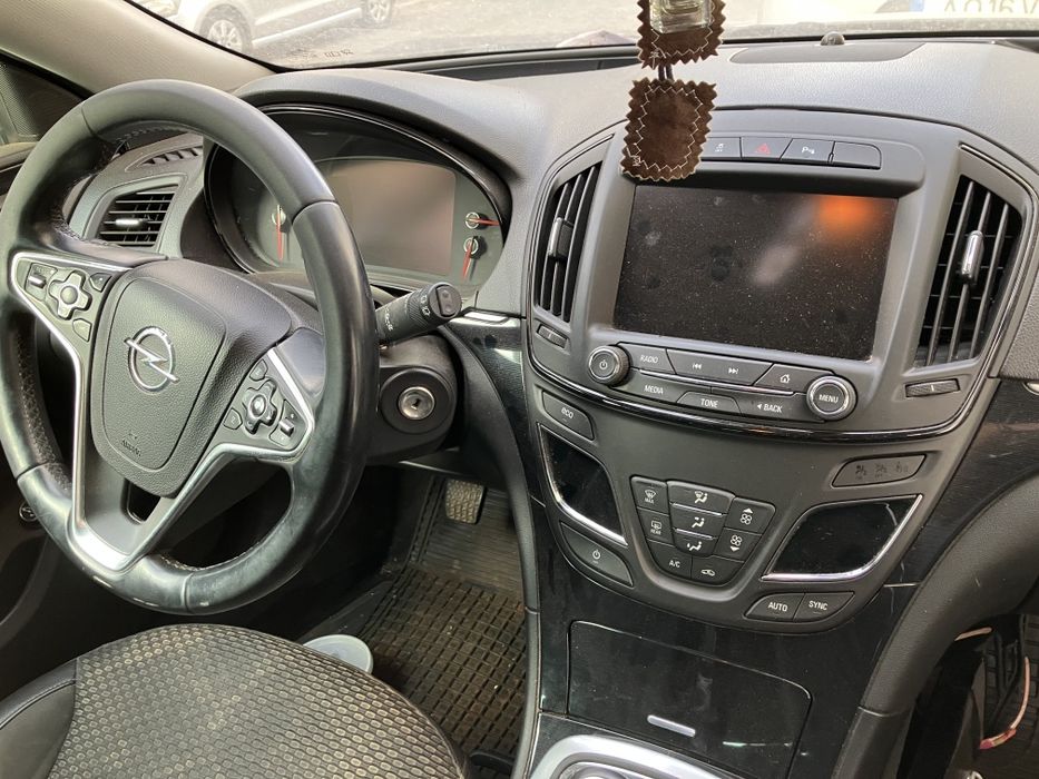 Vende-se Opel Insignia