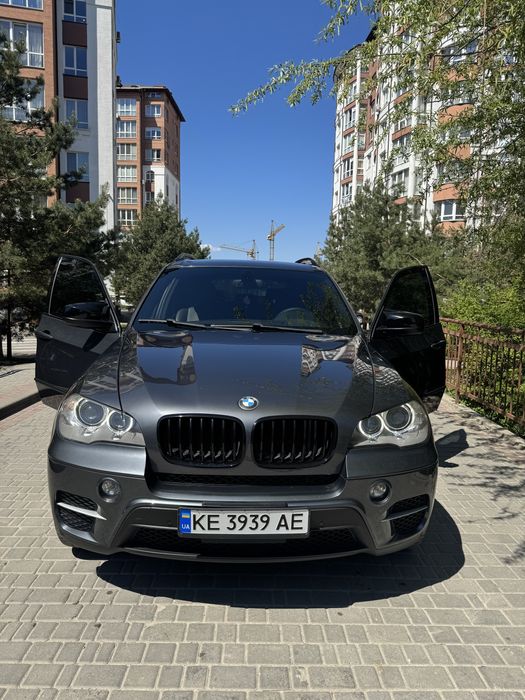 Продам BMW x5 e70 35d