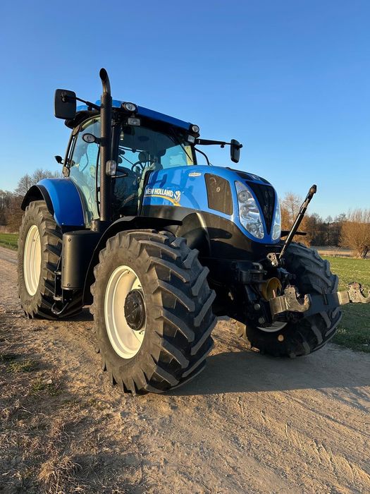 New Holland T7.210
