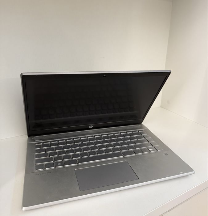 Portatil HP Pavillion Semi-Novo