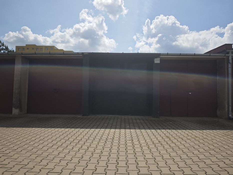 Wynajmę garaż ul. Natolińska dostępny od zaraz