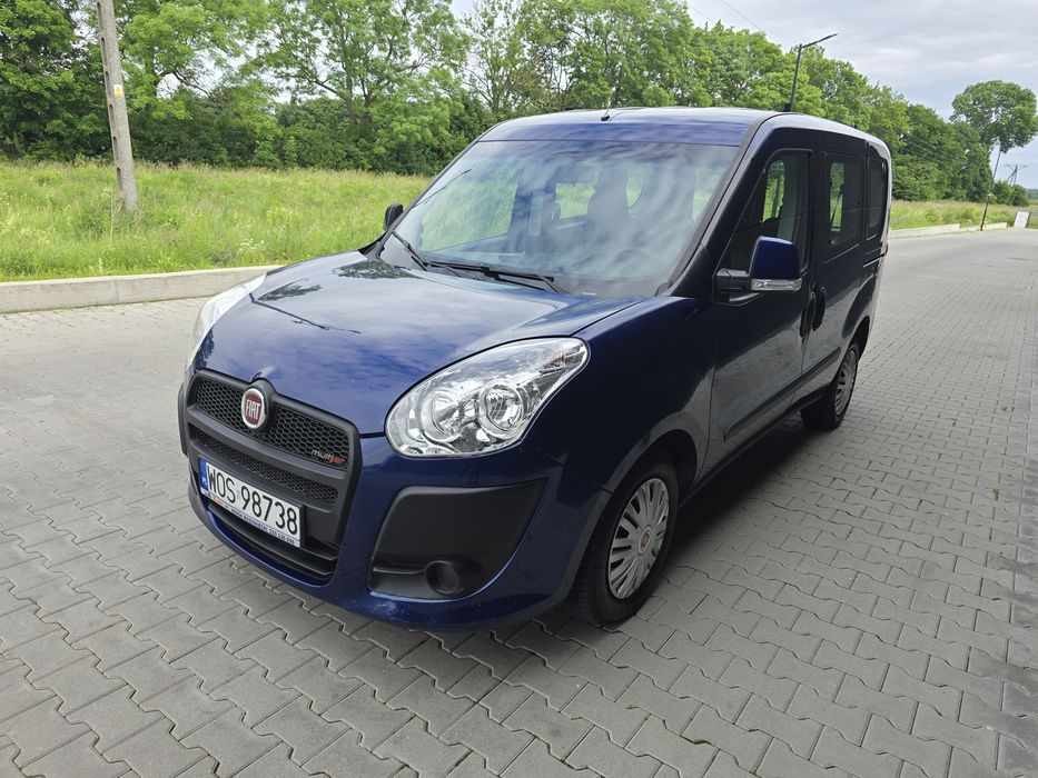 Fiat Doblo 1.6mjet osobowy 2010/11 salon PL