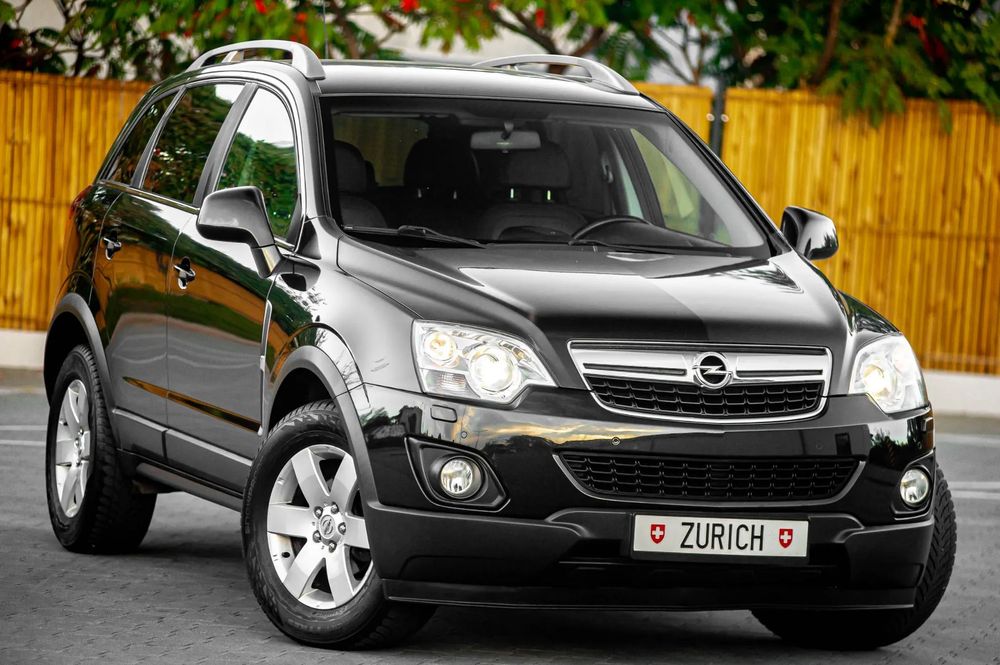 Opel Antara 2.4i 4x4 Manual COSMO