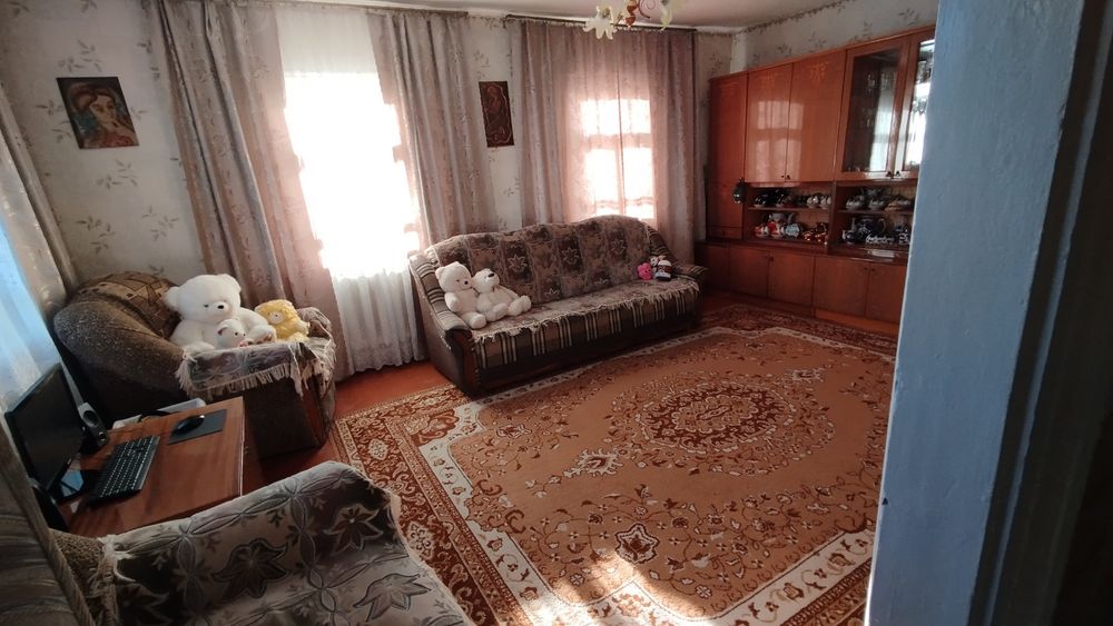 Продам будинок в місці Звягель