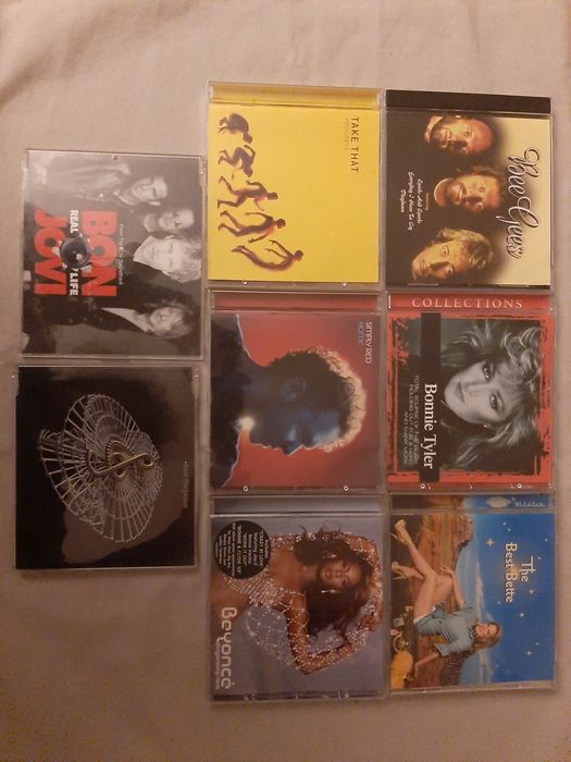 Cd Cher Bee Gees Bonnie Tyler Take That Bon Jovi  Beyoncé simply r