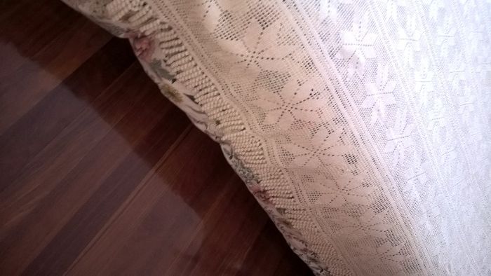Coberta em crochet cama de casal como nova
