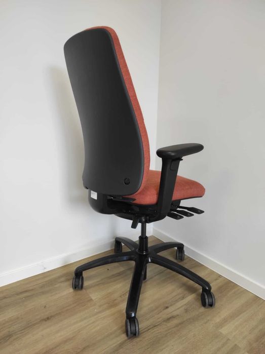 Fotel ergonomiczny RH Logic 200 Flokk – biurowy, regulowany, premium