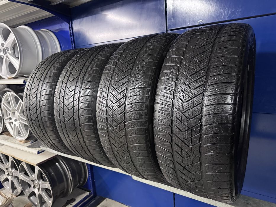 Pirelli Scorpion Winter різноширокі 275/45r20 305/40 r20 зима