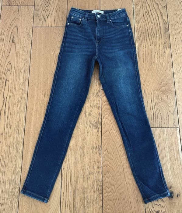 Spodnie jeans granatowe