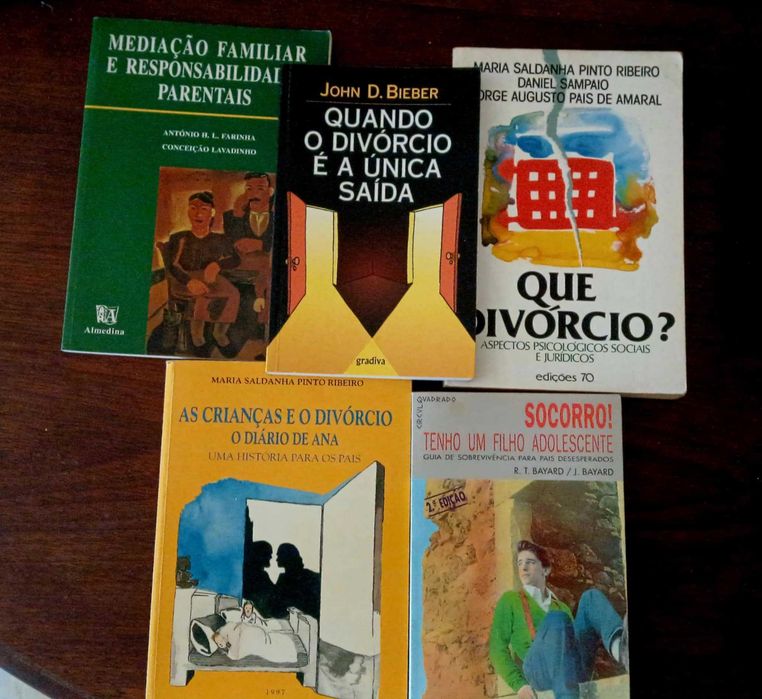Livros de psicologia, pedagogia e outros
