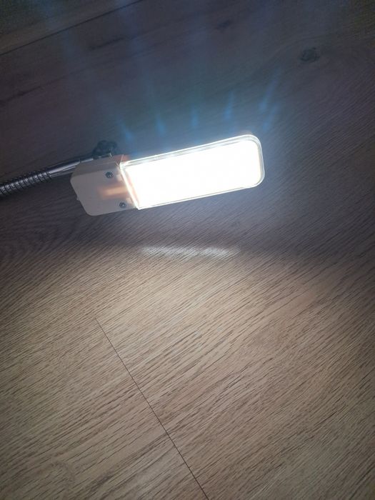 Lampka led do maszyny do szycia