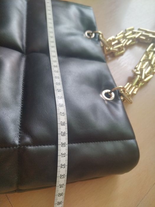 Torebka elegancka z łańcuchem pikowana