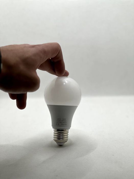 Lâmpadas Led E27 6000k 18W