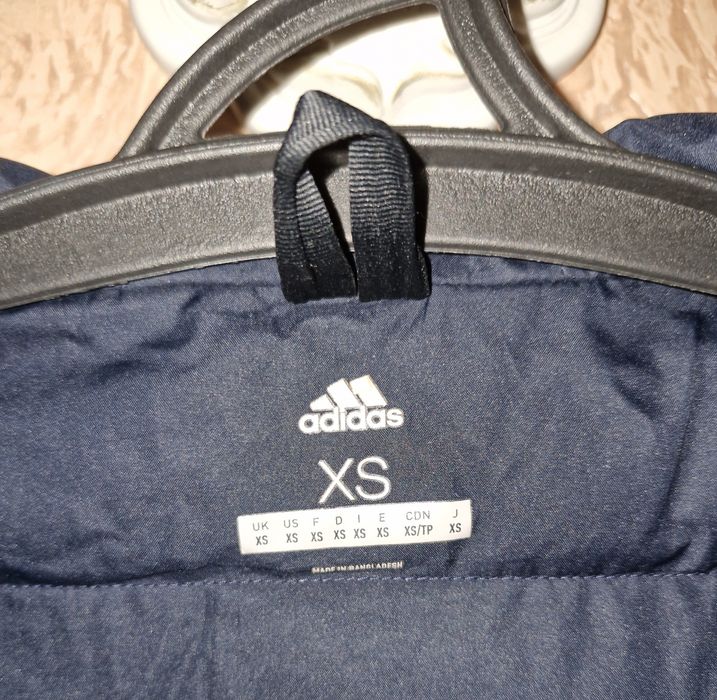 Оригінальна чоловіча парка Adidas