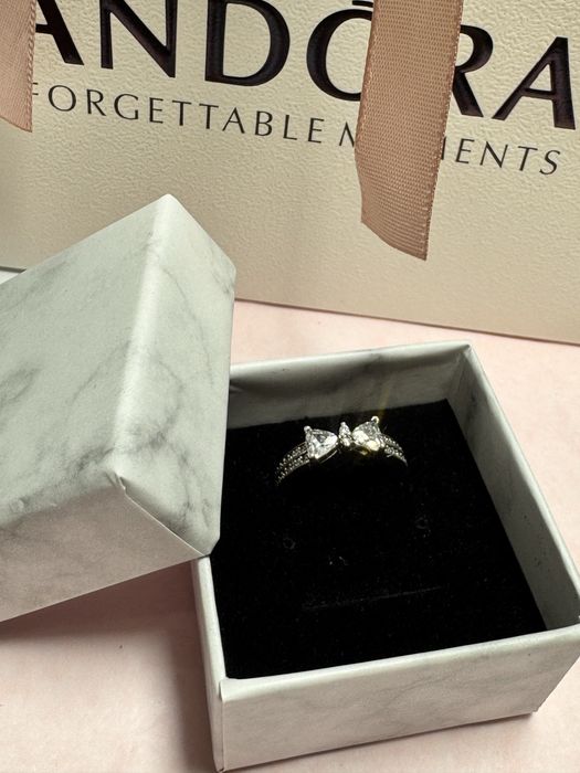 Каблучка Пандора Pandora білий бант