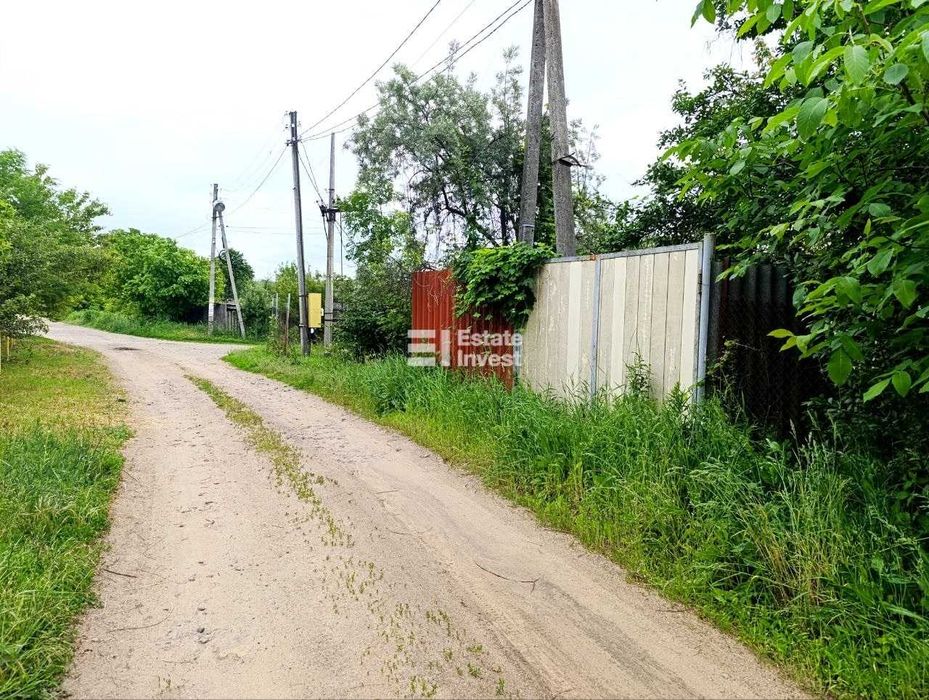 У продажу дачна ділянка 6 соток по вул. Марії Кисляк