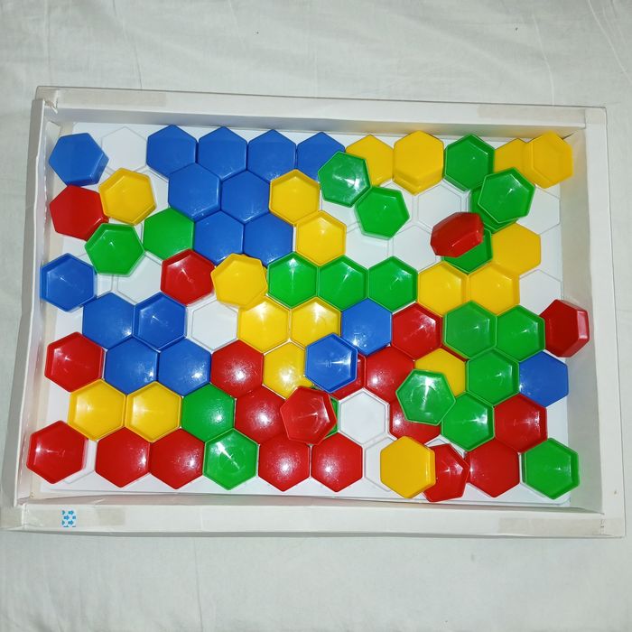 Мозаика крупная 80 деталей. Отличное состояние!