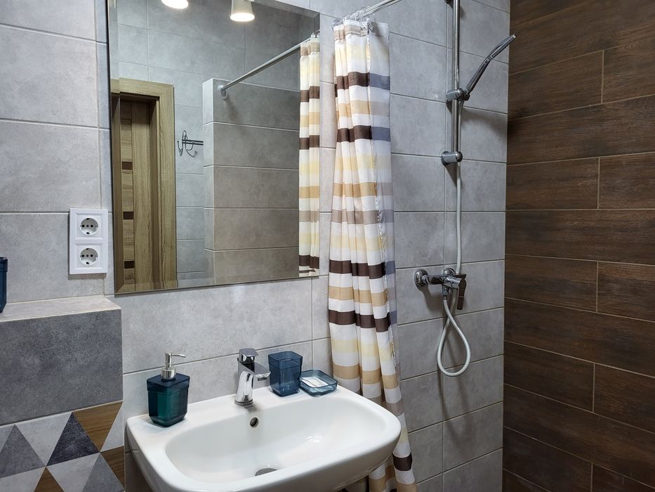 ЖК ТЕАТРАЛЬНИЙ Центр 2+2 новобудова