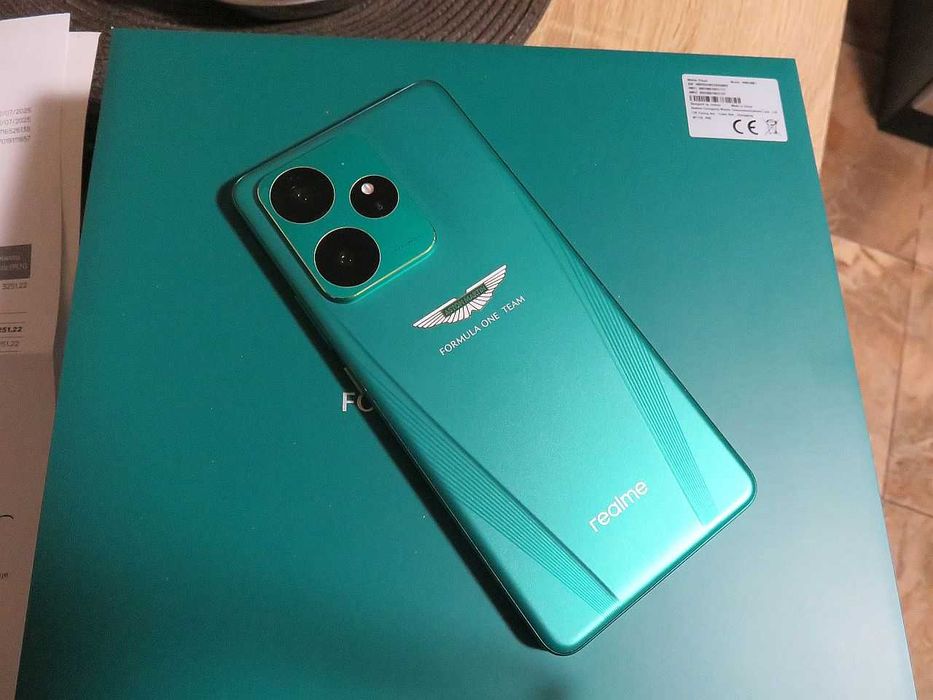 Realme GT 7 16/512GB ASTON MARTIN Specjal Edition