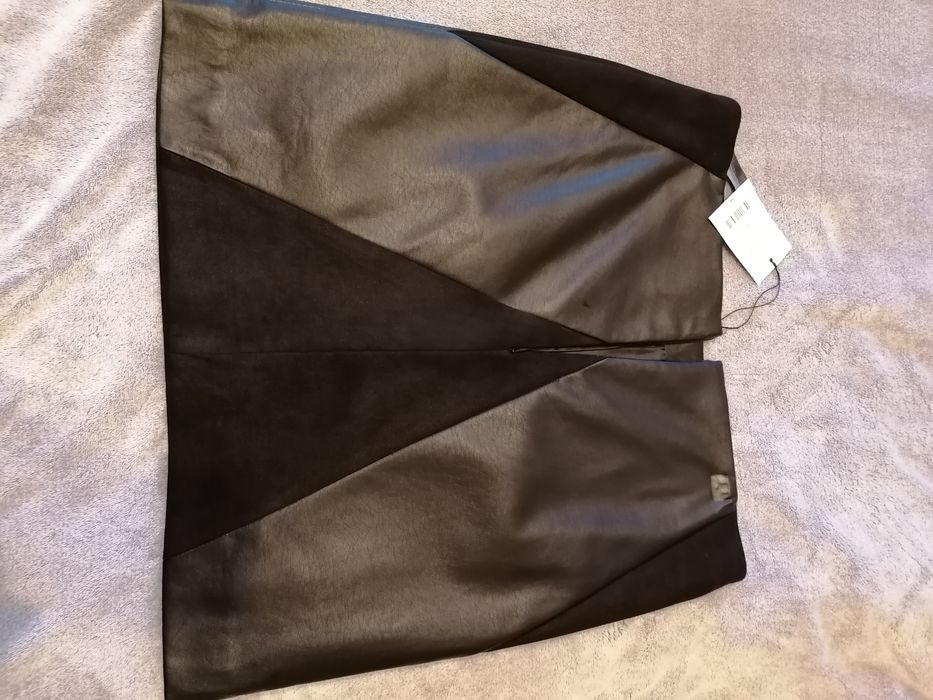 Spódnica trapezowa Top Secret r. 40