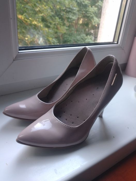 Buty na obcasie. Idealne na wesela