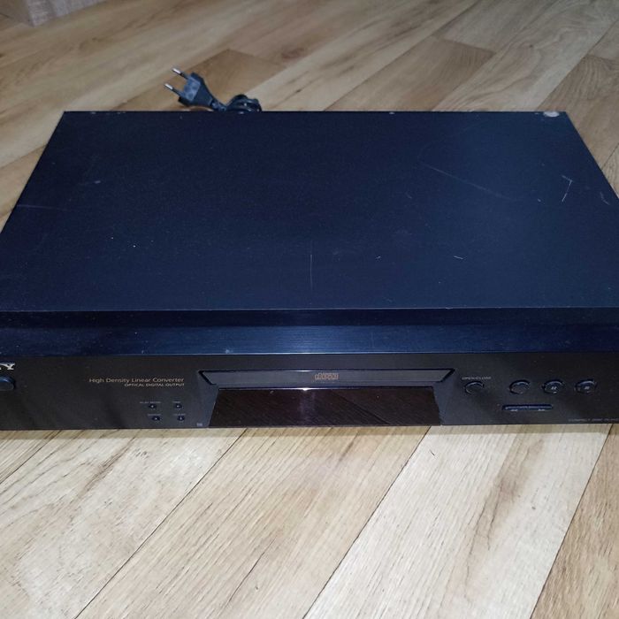 Odtwarzacz CD Sony CDP-XE370