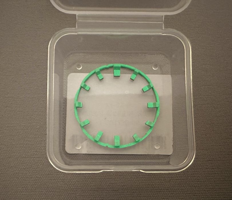 G-Shock GA-2100 tarcza LUMINESCENCE