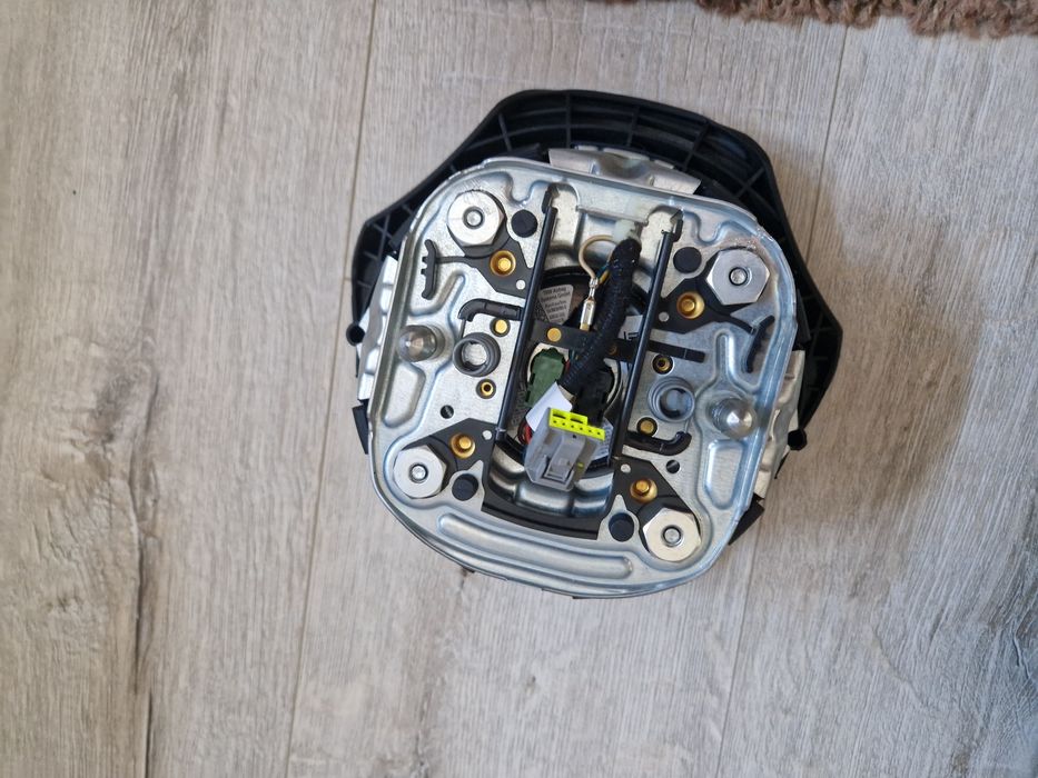 Kierownice BMW E90/E91 multifunkcjie