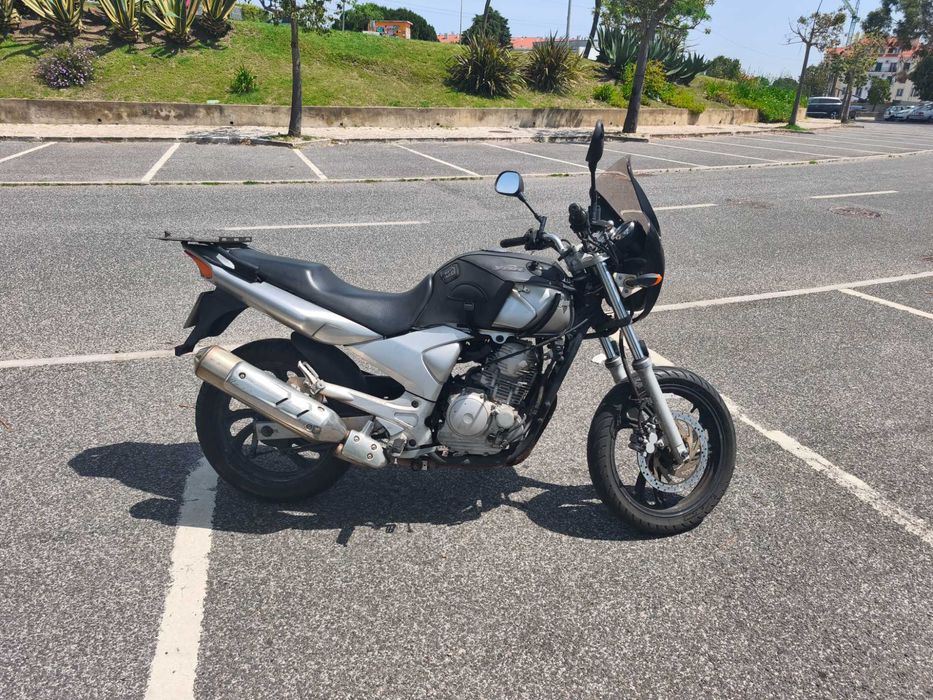 Yamaha  YBR  250