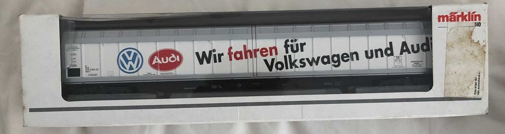 Marklin 48031 Sliding Wall Box Car - Volkswagen and Audi