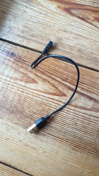Czarny kabel Micro USB 06