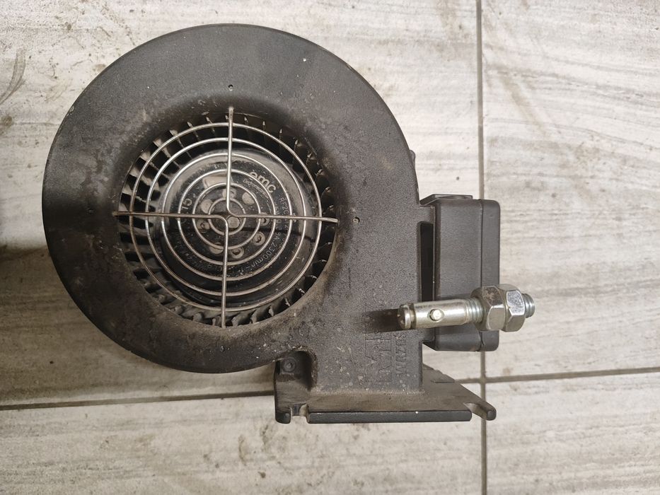 Regulator temperatury