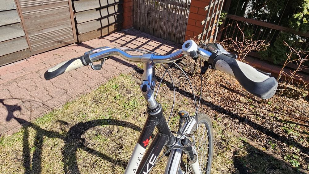 Rower Eurobike trekingowy 28''