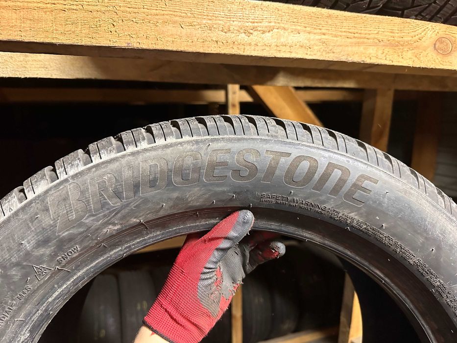 Шини зима 255/50R19 BRIDGESTONE BLIZZAK LM 005 2шт 7мм 21/24
