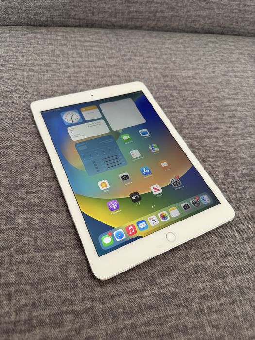 IPad Pro 9.7 128gb Wi-Fi White (6): 4 000 грн. - Apple Харьков на Olx