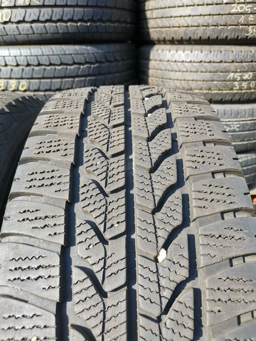 bus zima 235/65/16C Goodyear UltraGripp Cargo z 2025r 4szt