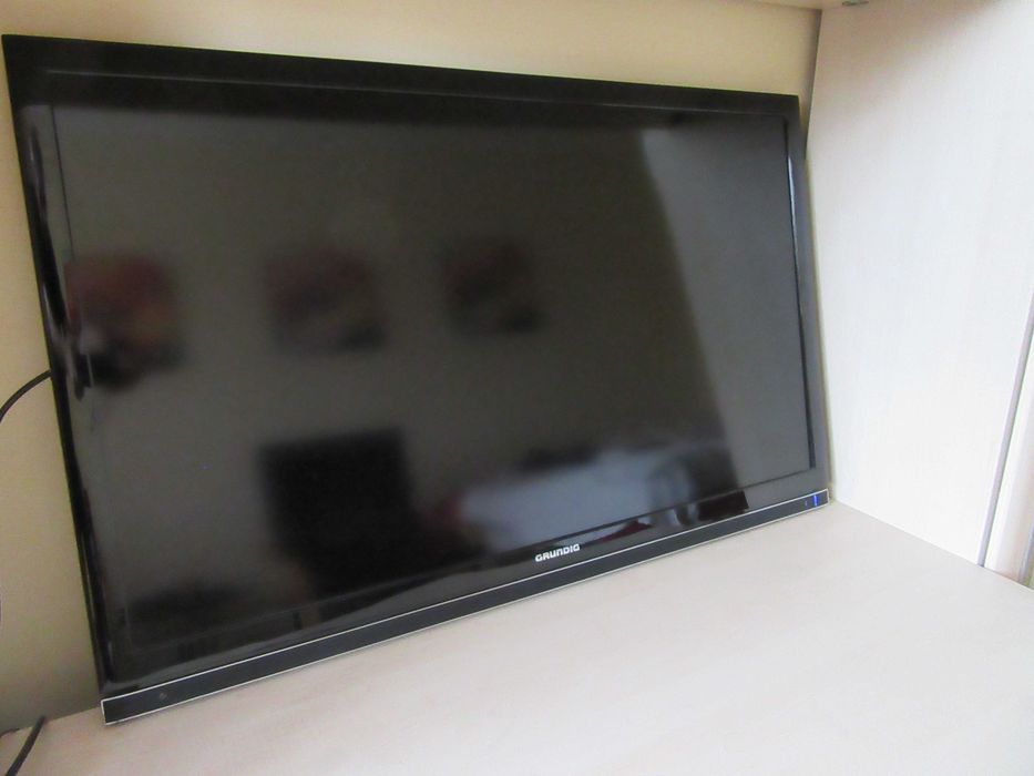 TV Grundig 40 cali