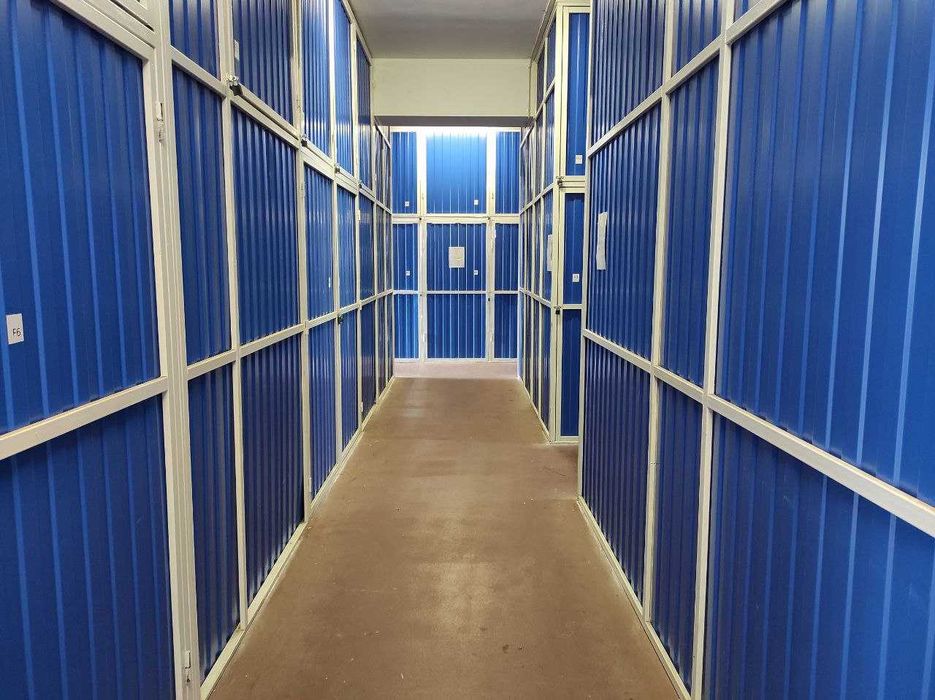 Контейнер под слад личных вещей оборудования, гараж, кладовка ячейка