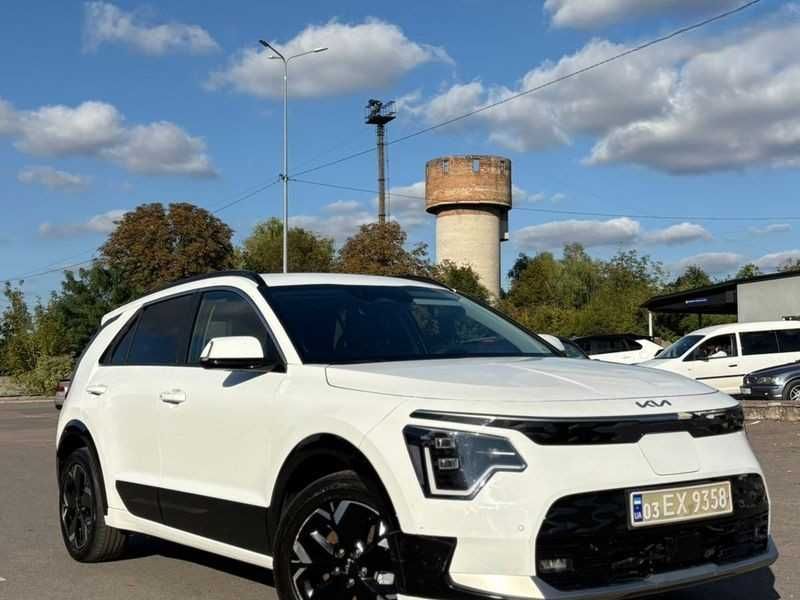 Kia Niro 2023 року