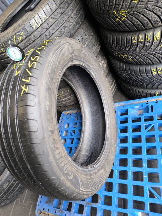 Opona Goodyear efficient grip performance 2 215/55/17 pojedynka