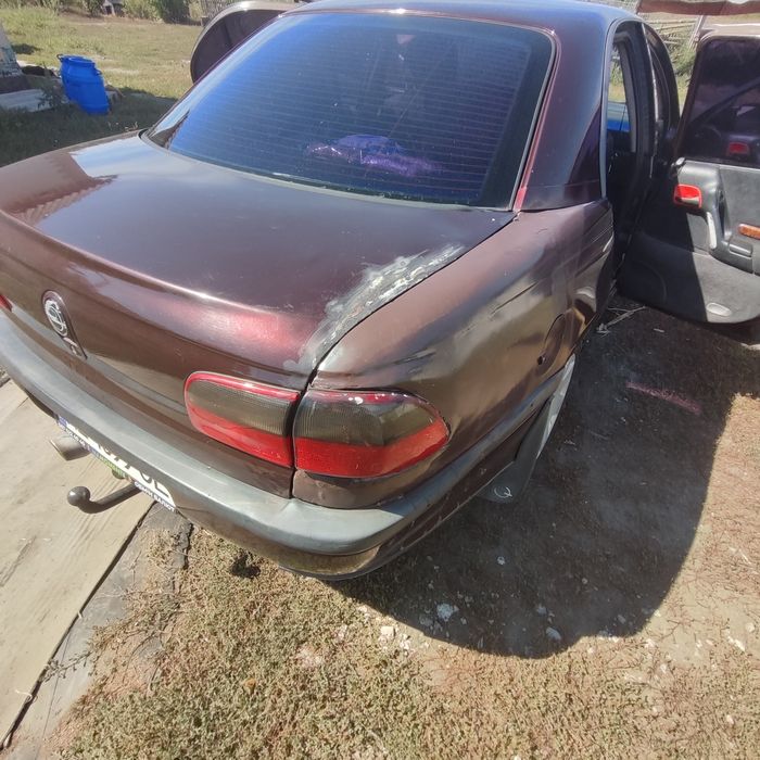 Opel Omega 1994 VIN W0L000026R1063322 фото оголошення 3 з 11
