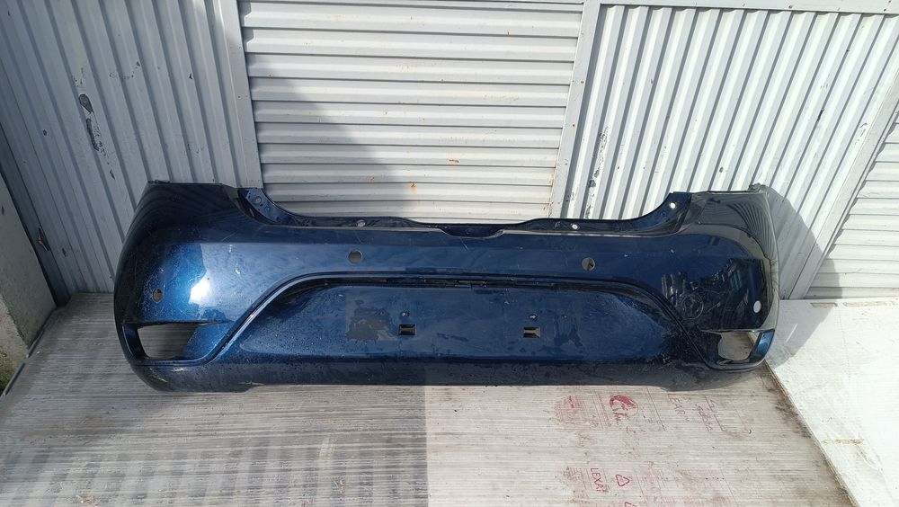 Vendo parachoque de trás Dacia Sandero ano 2012/16
