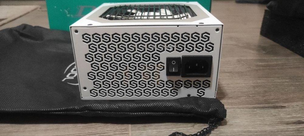 DeepCool 750w модульний