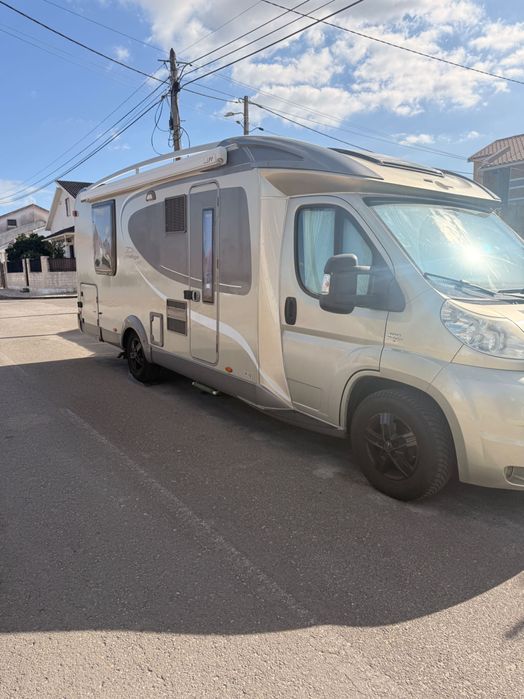Burstner Privilege 772 full extras