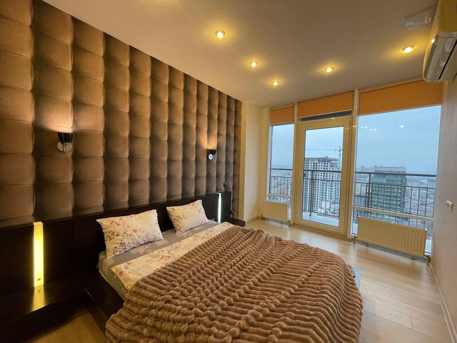 Мост сити 2 кв Люкс. Почасово и Посуточно